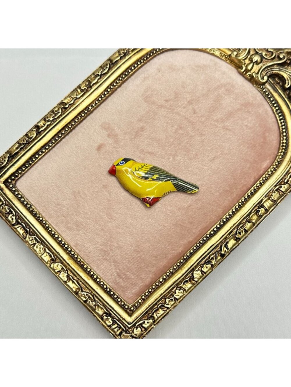 Vintage Yellow Tin Bird Brooch Made In Japan 1950s Retro Collectable - Picture 2 of 8